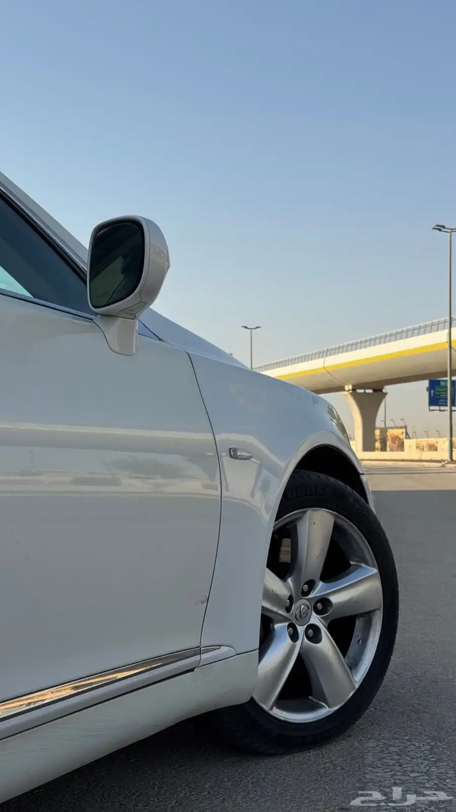 لكزس ls460L موديل 2008 فل 3