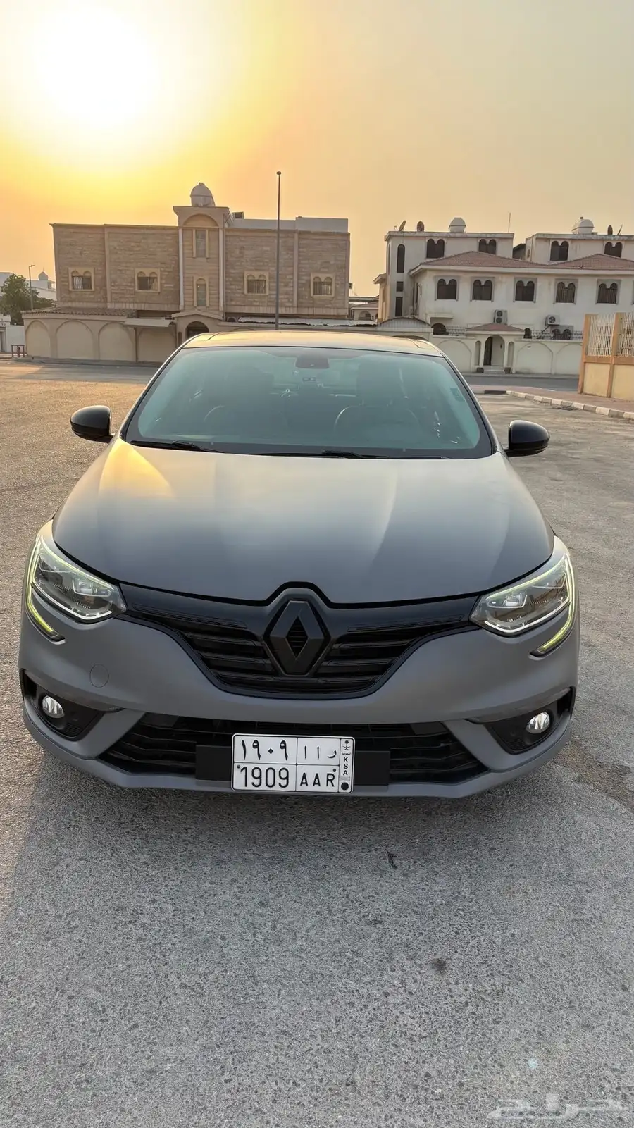 رينو ميغان فل كامل 2021 0