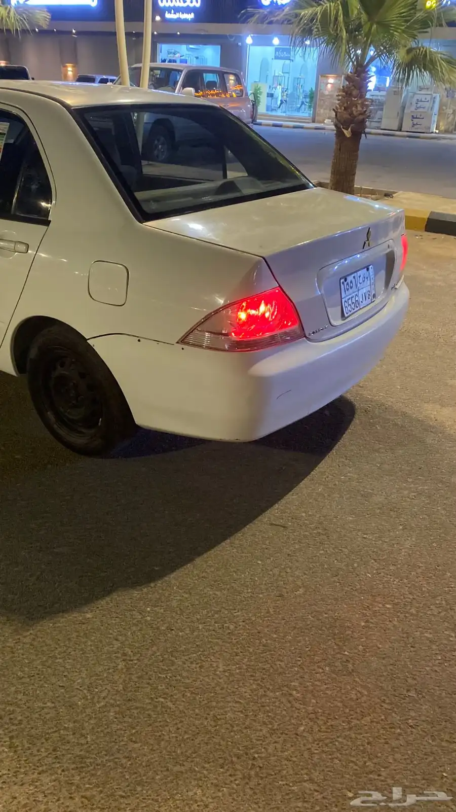 لانسر ميتسوبيشي 5