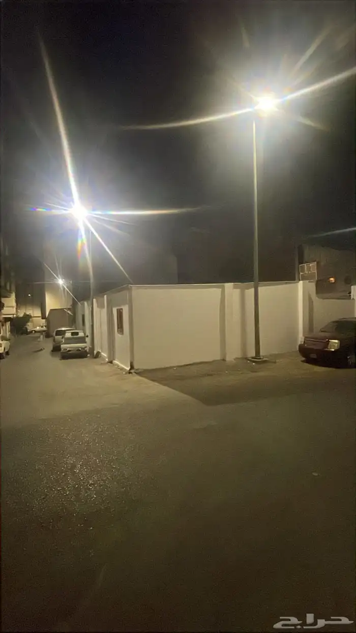 عمارة مع حوش للبيع بنخب 1