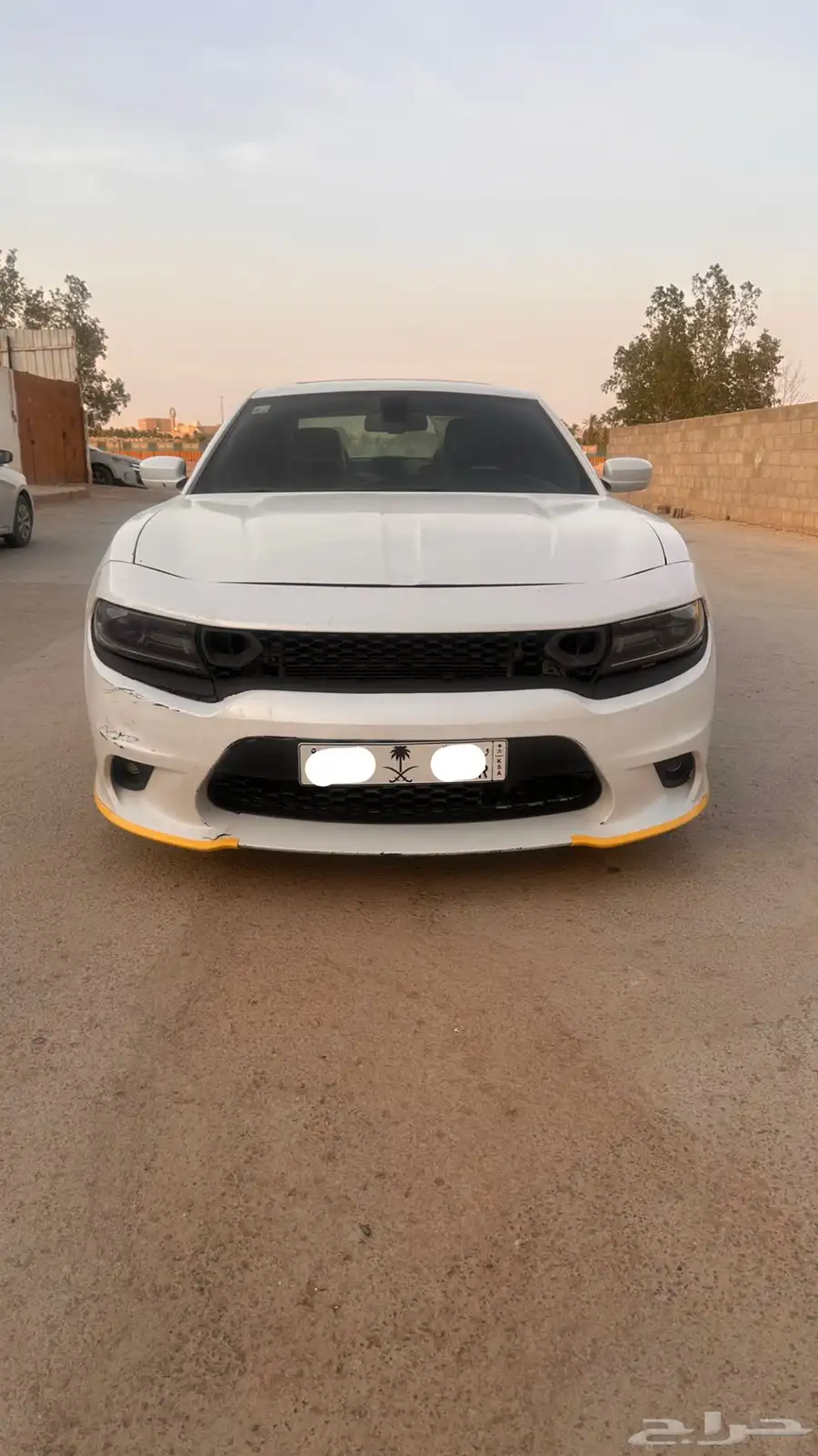 تشارجر 2016 فل هاوس 8 سلندر 0