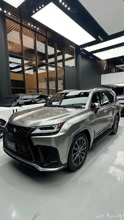 جيب لكزس LX600 اف سبورت 2023 شبه جديد 1