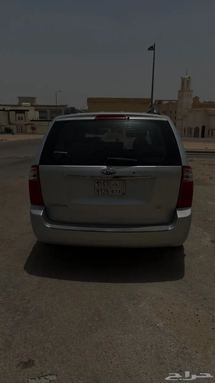 كيا كرنفال 2008 4