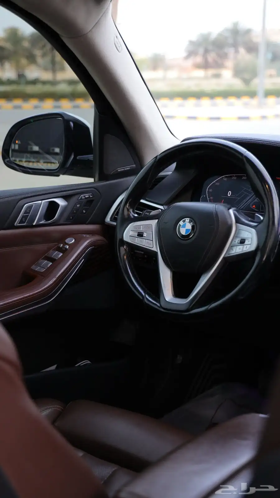ناغي BMW X7 .. ( سمح بالبيع ) 24