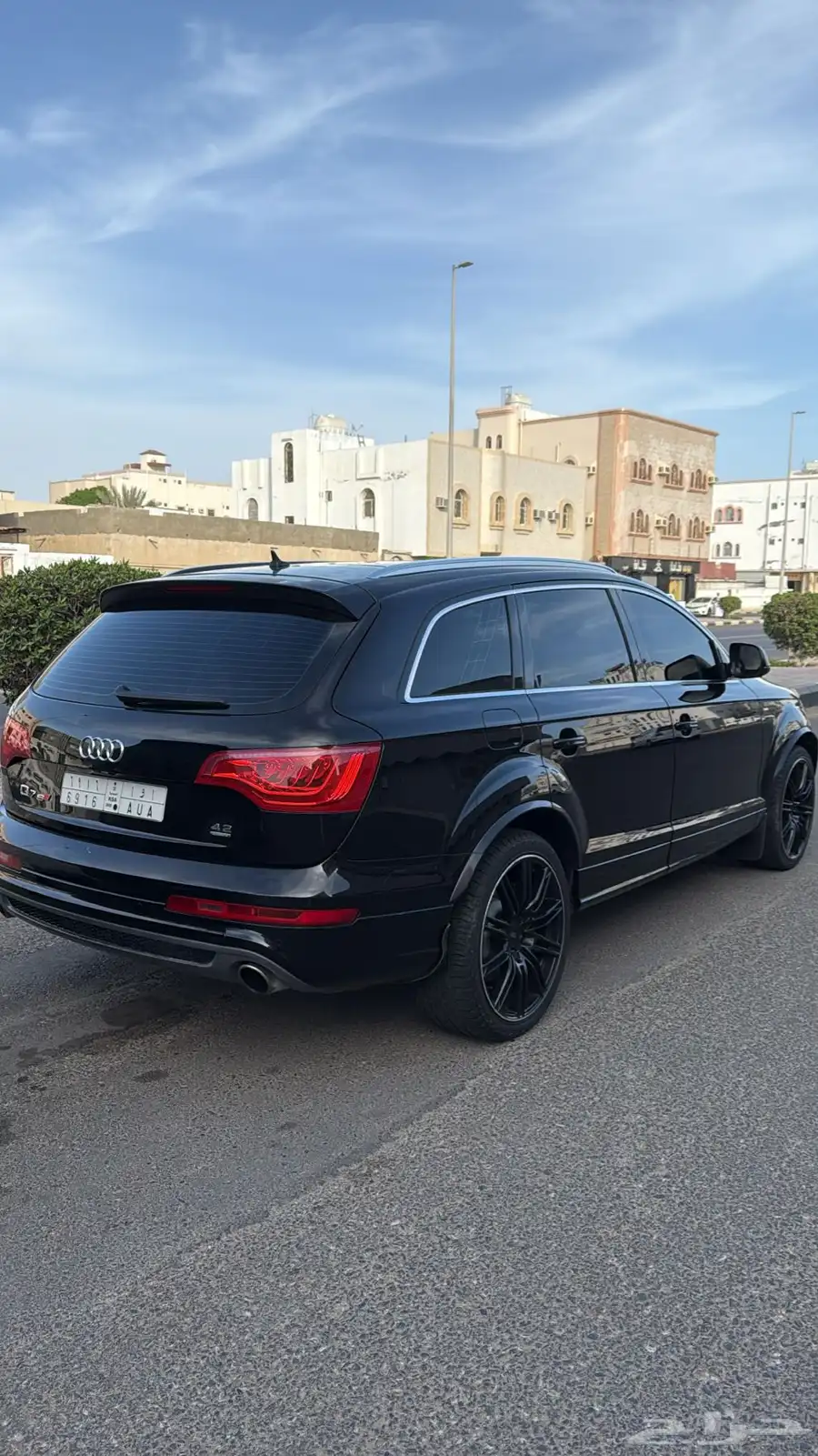 اودي Q7 6