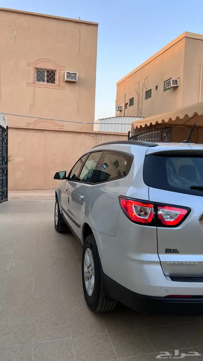 (تم البيع) (SOLD)شفرولية ترافيس v62017 سعودي عداد قليل 22