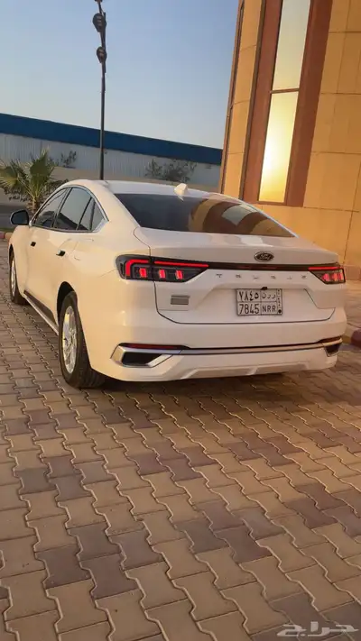 فورد تورس 2023 بحاله ممتازه مالك اول 6
