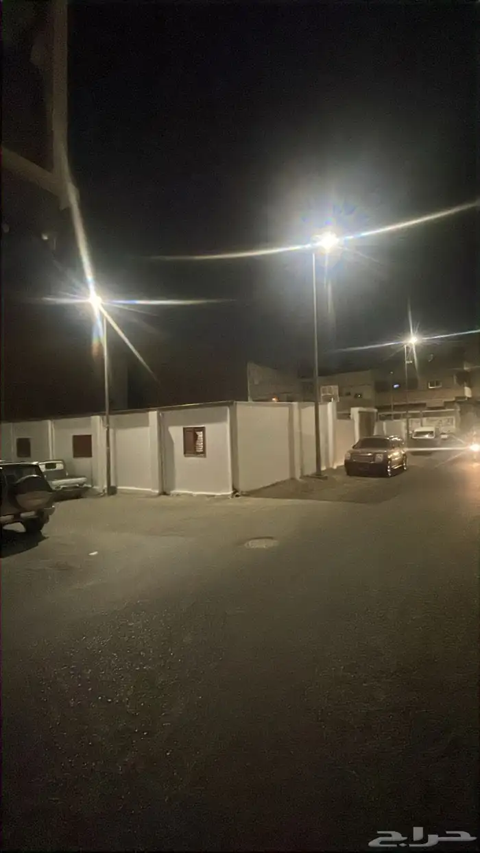 عمارة مع حوش للبيع بنخب 2