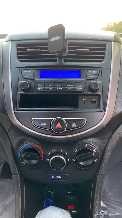 اكسنت ديزل 2018 1.6V تيربو للبيع 25
