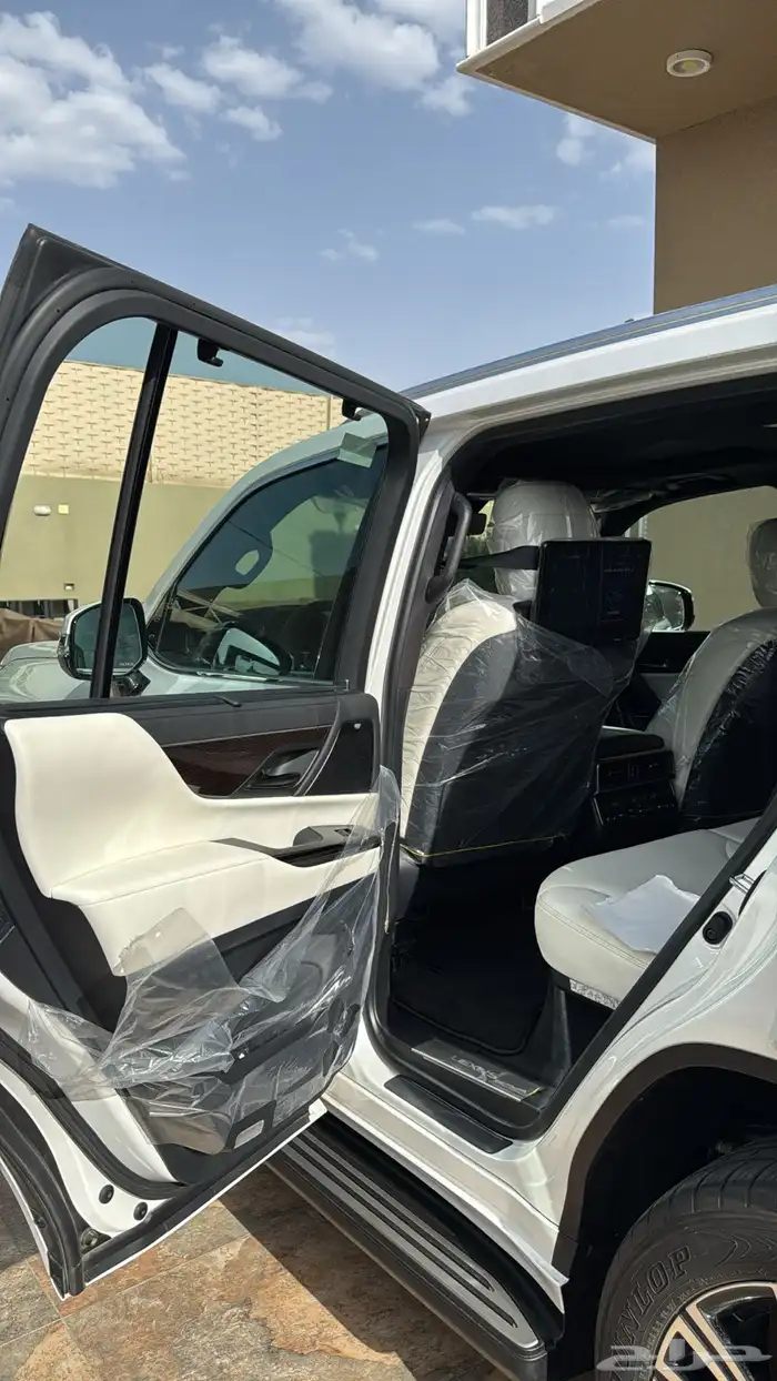 لكزس بي بي LX600 موديل 2025 سعودي 7