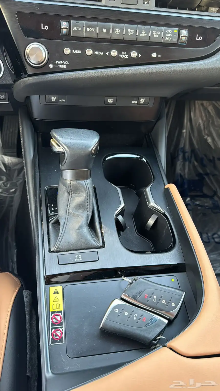 لكزس 2023 ES 350 26