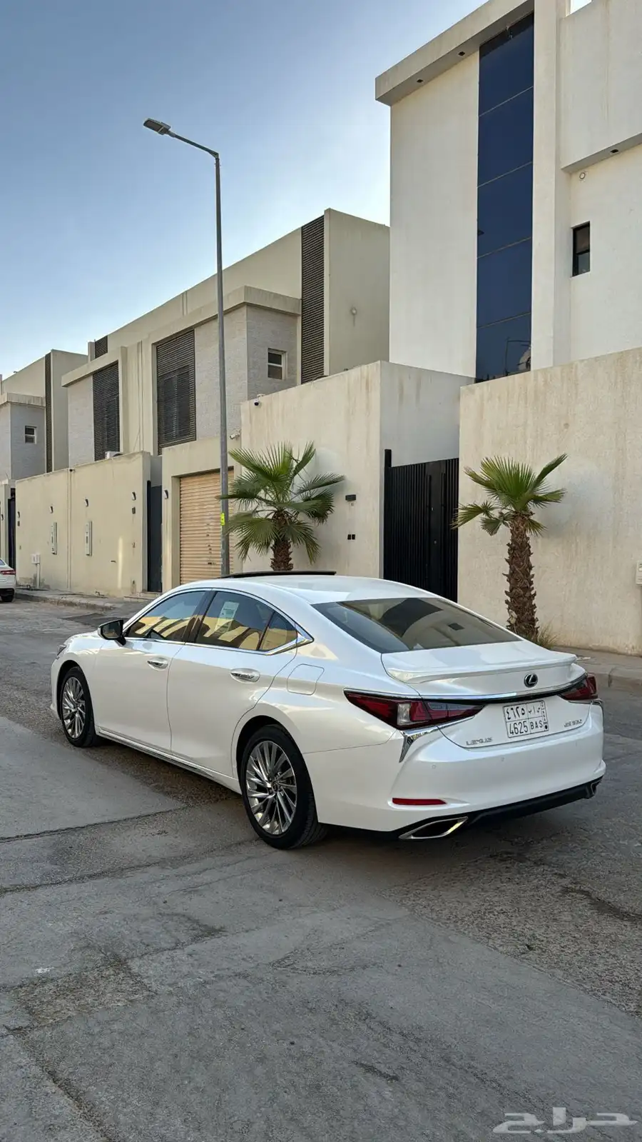 لكزس 2023 ES 350 3
