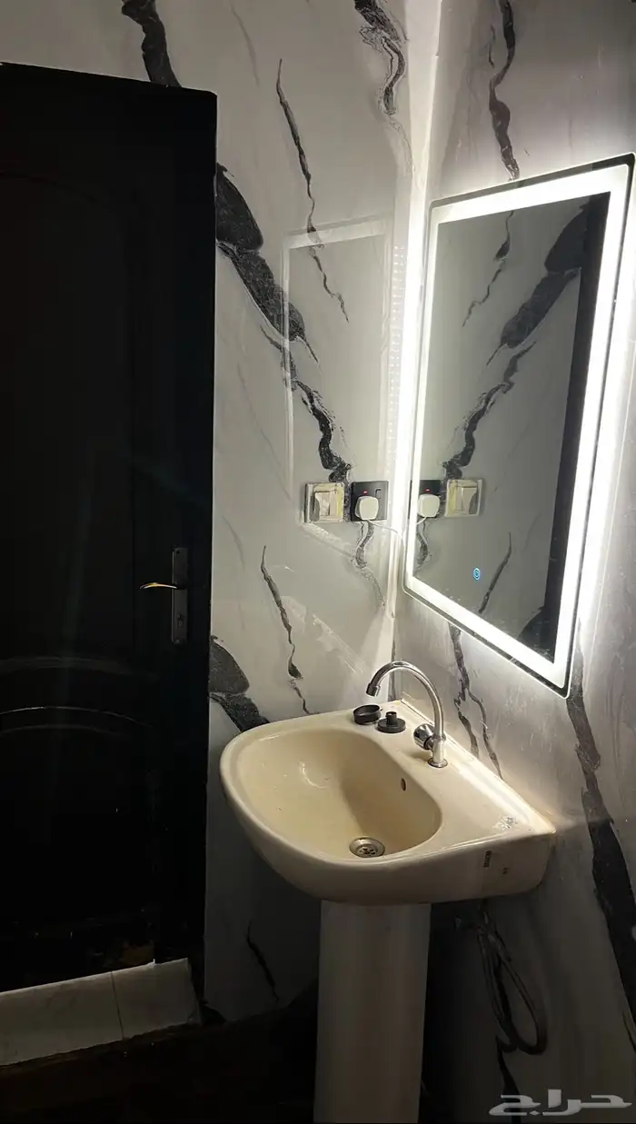 غرفه للأيجار اليومي او الشهري 6