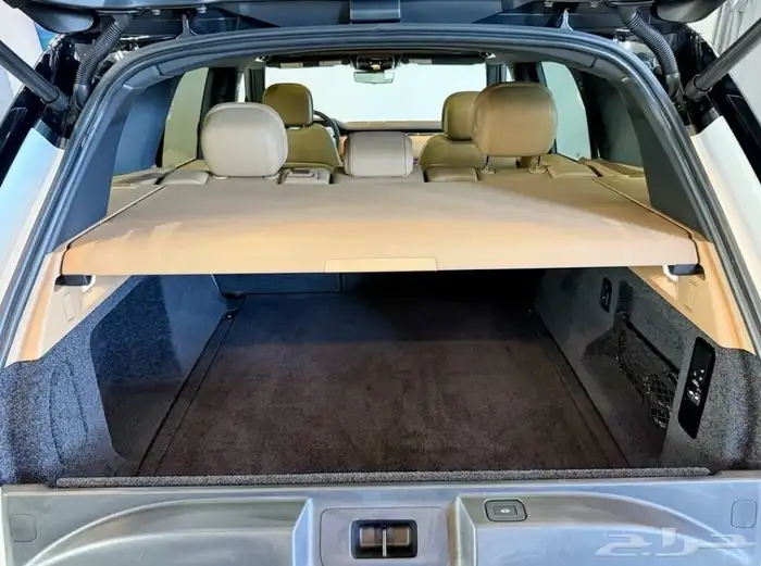 رانج روفر Range Rover P530 SE SWB موديل 2023 24