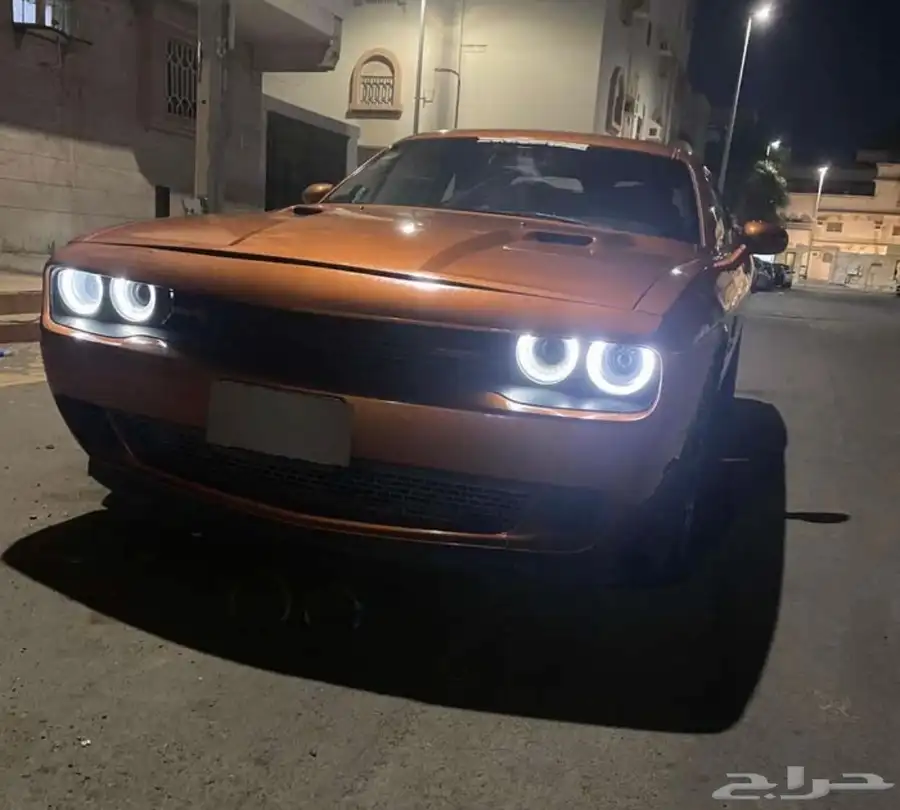 تشالنجر 2011 محوله واجهيه SRT هيلكات2020 للبيع المستعجل 4