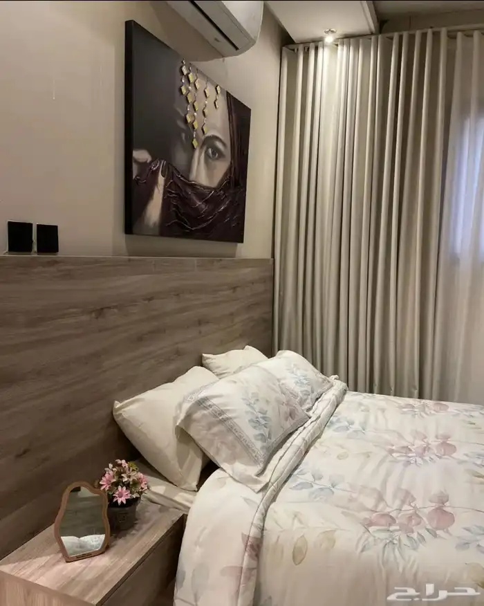 سرير للبيع جديد استخدام بسيط 1