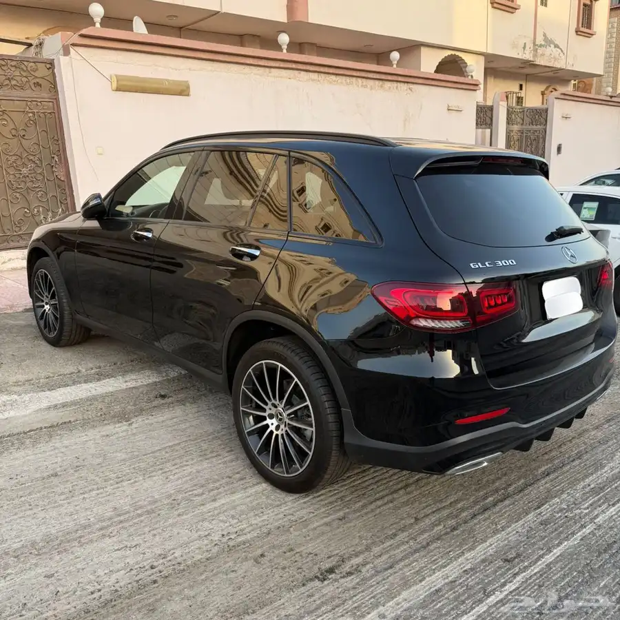 مرسيدس GLC300 2020 AMG 4
