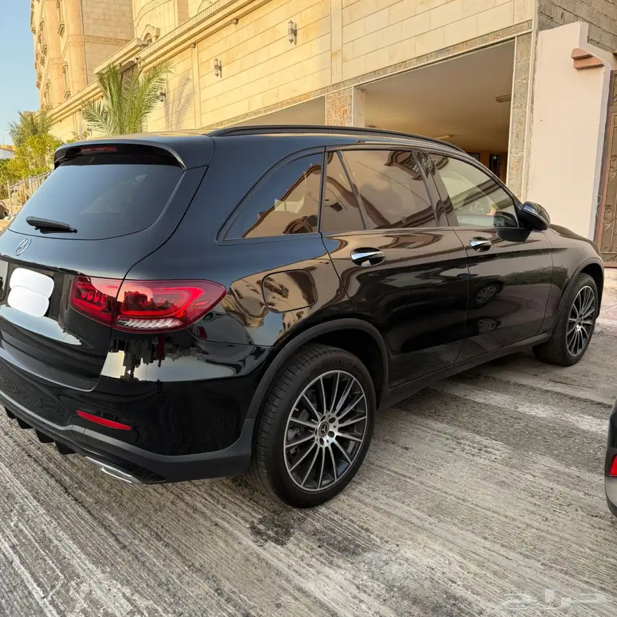 مرسيدس GLC300 2020 AMG 5