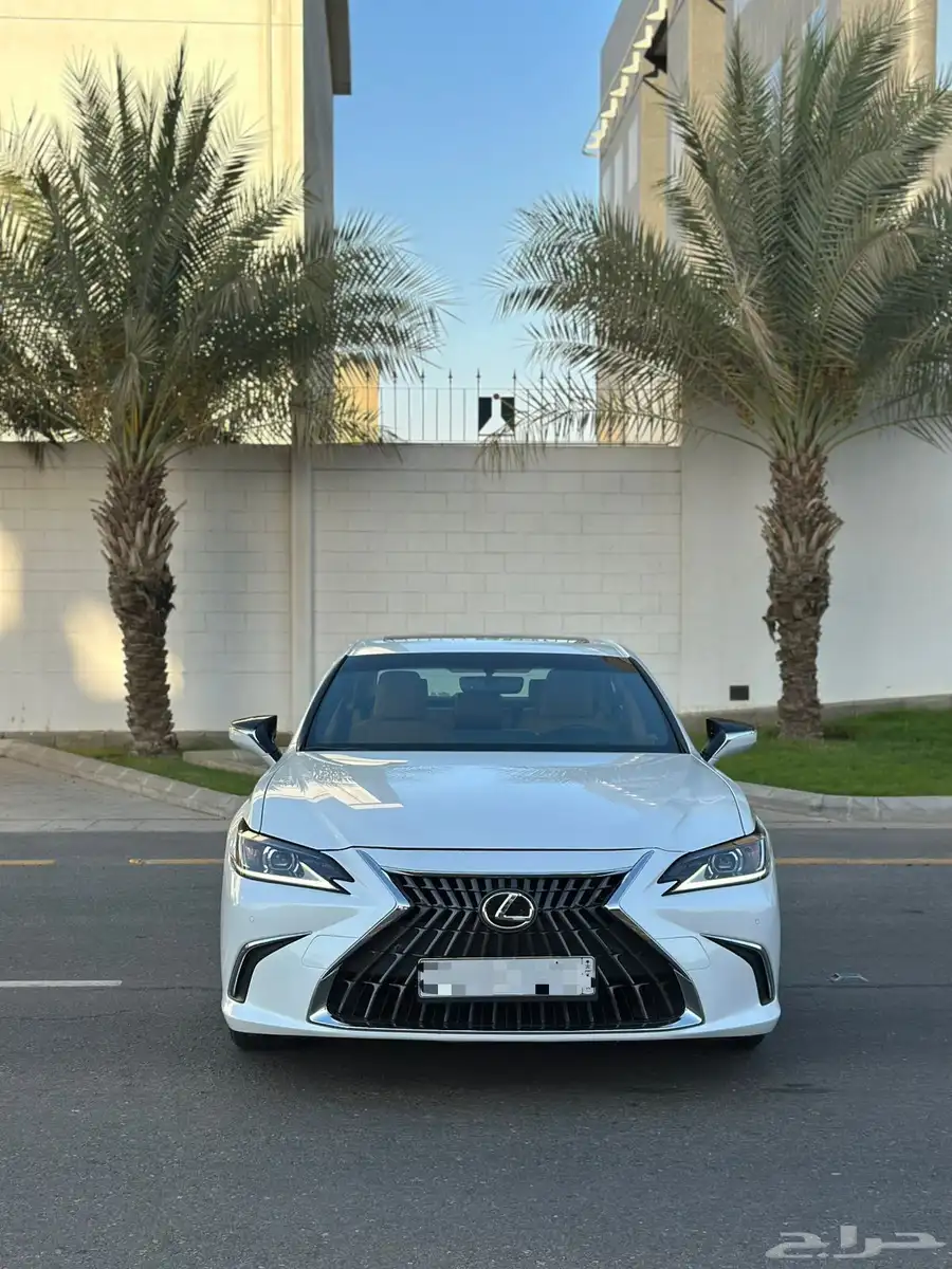 لكزس ES250 2023 AA بنزين 2