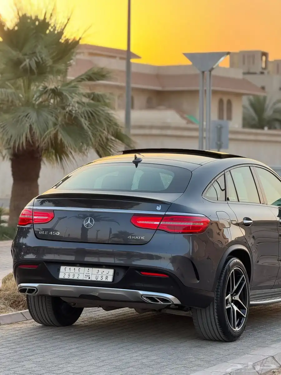 جيب مرسيدس GLE450 فل كامل 2016 وكاله 13