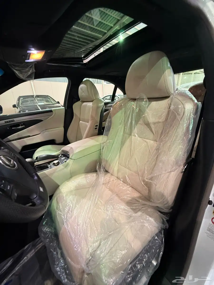 للبيع لكزس موديل 2013 LS 460 اسبورت 8