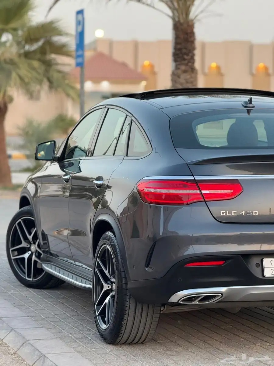 جيب مرسيدس GLE450 فل كامل 2016 وكاله 21