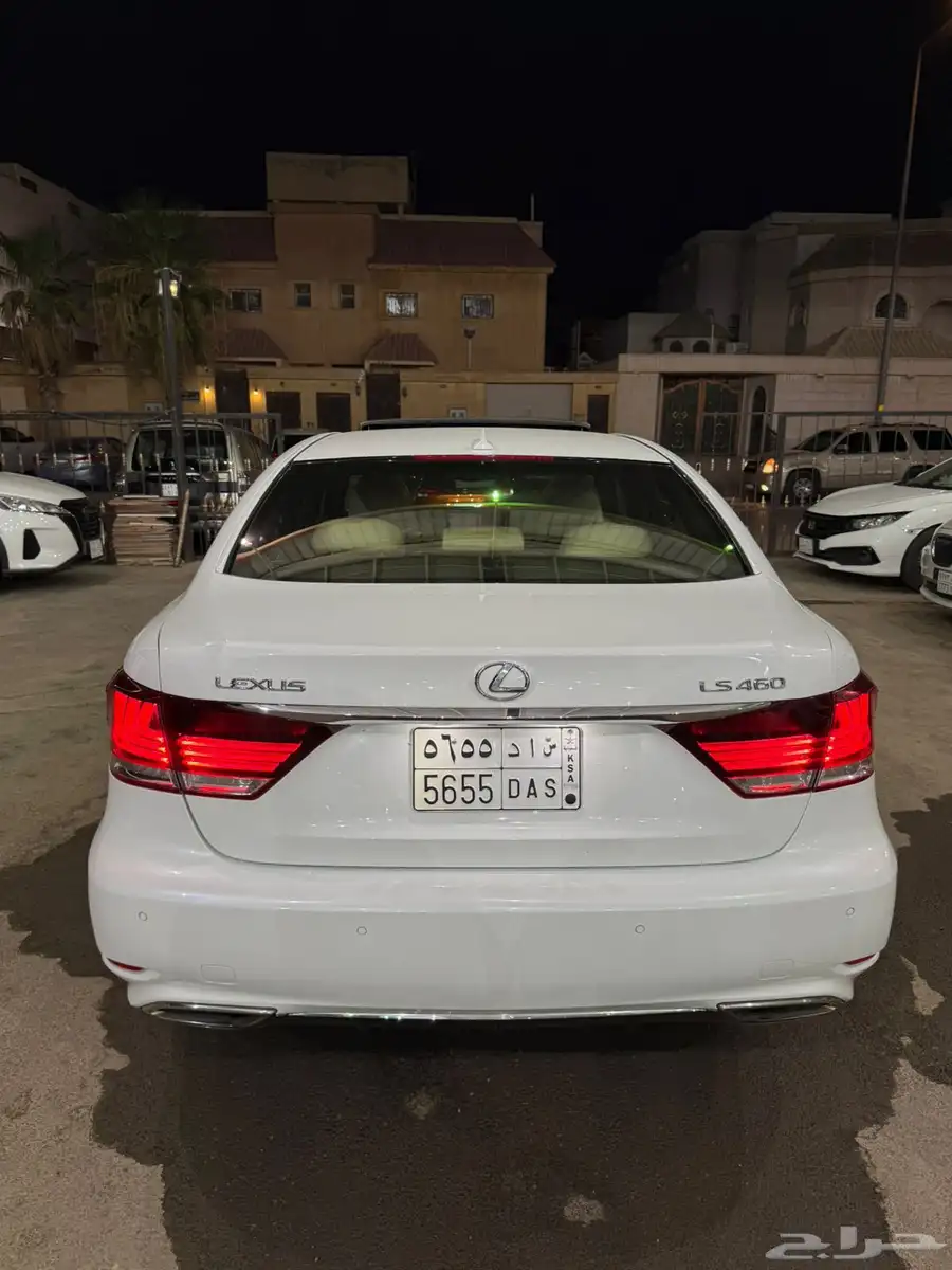 للبيع لكزس موديل 2013 LS 460 اسبورت 5
