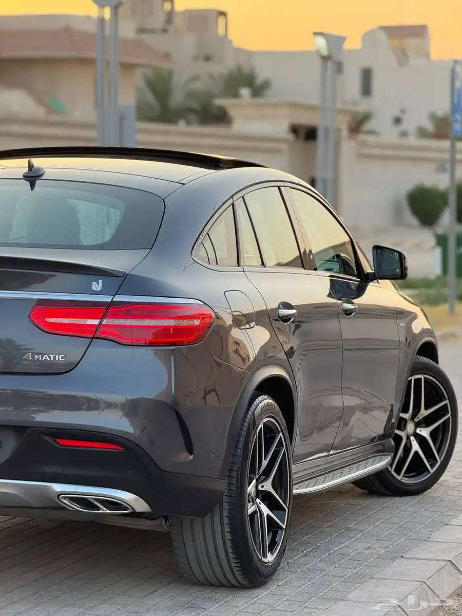 جيب مرسيدس GLE450 فل كامل 2016 وكاله 12