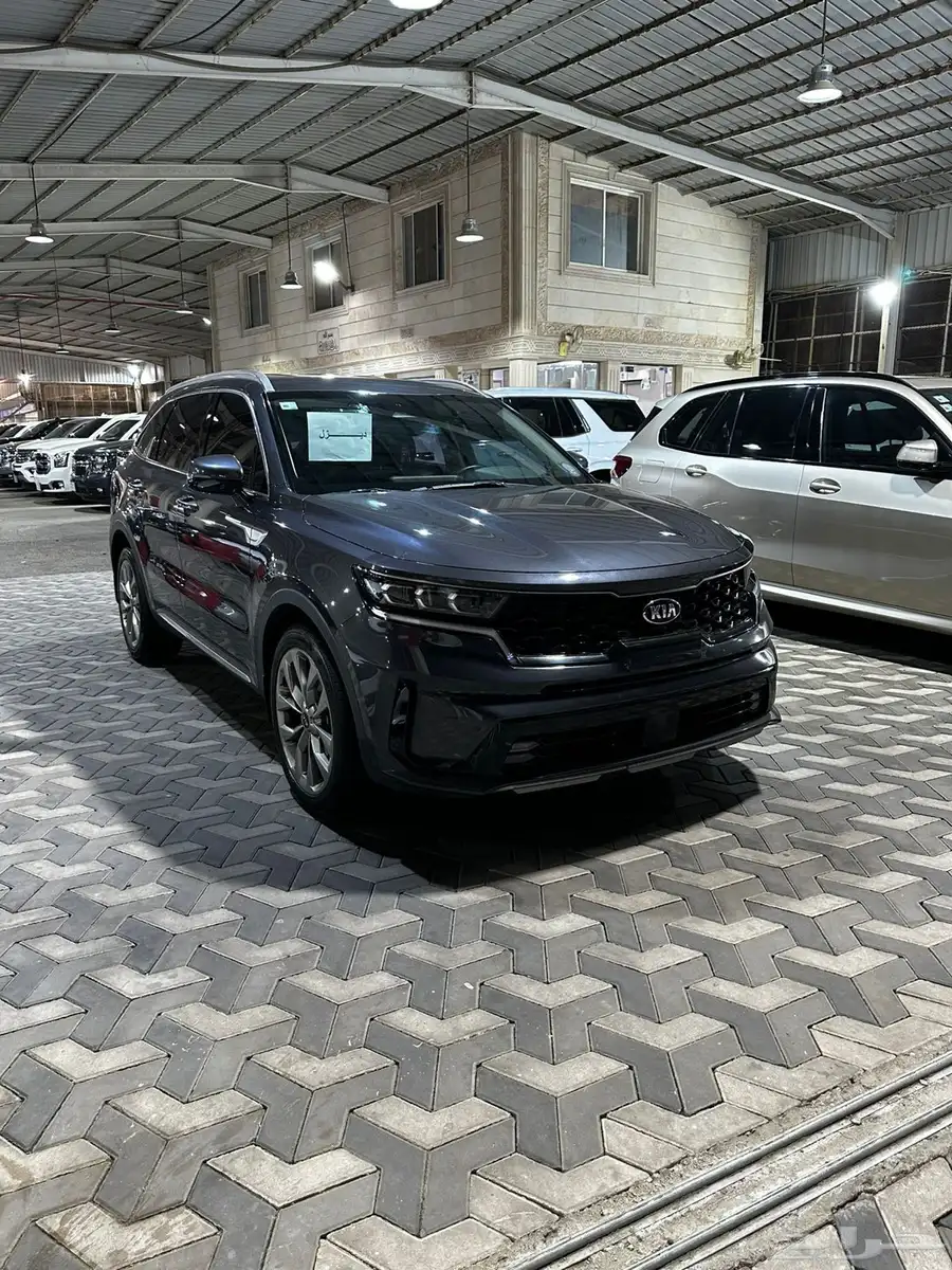 كيا سورنتو ازرق غامق 2021 ديزل بطاقة جمركية وارد كوريا 3