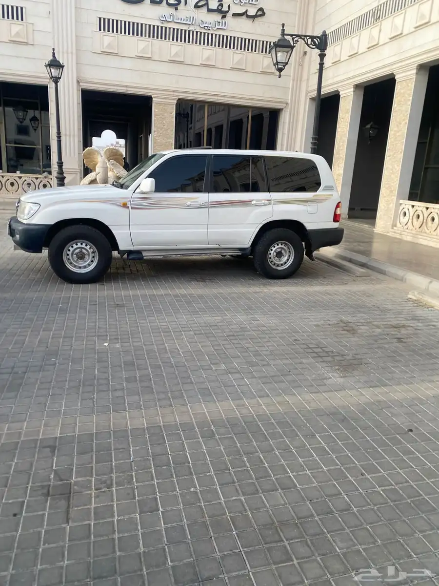 جيب لاندكروزر 2003 جي اكس ار 5