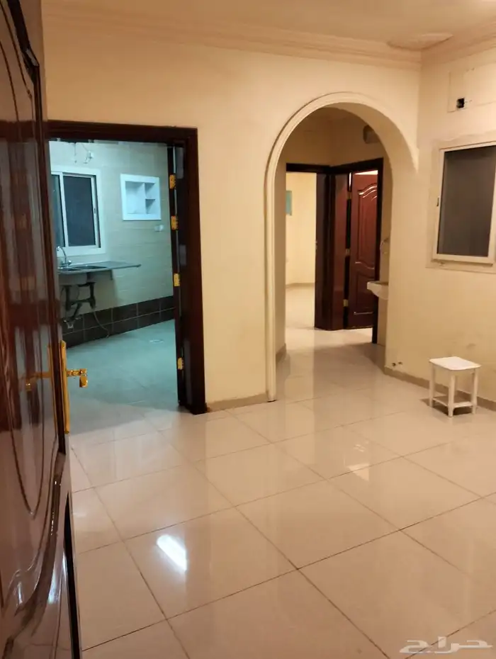شقه لليجار 5