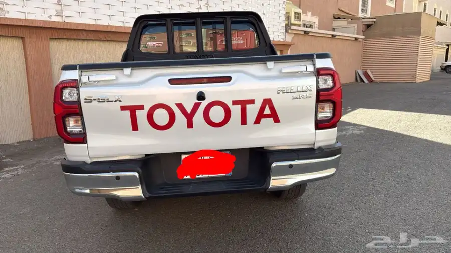 هايلوكس 2024 6