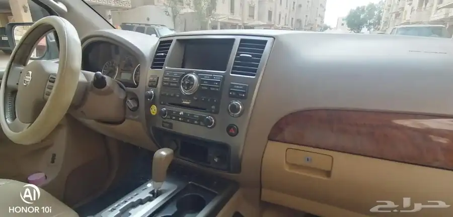 ارمادا نيسان ابيض  LE موديل 2010 11