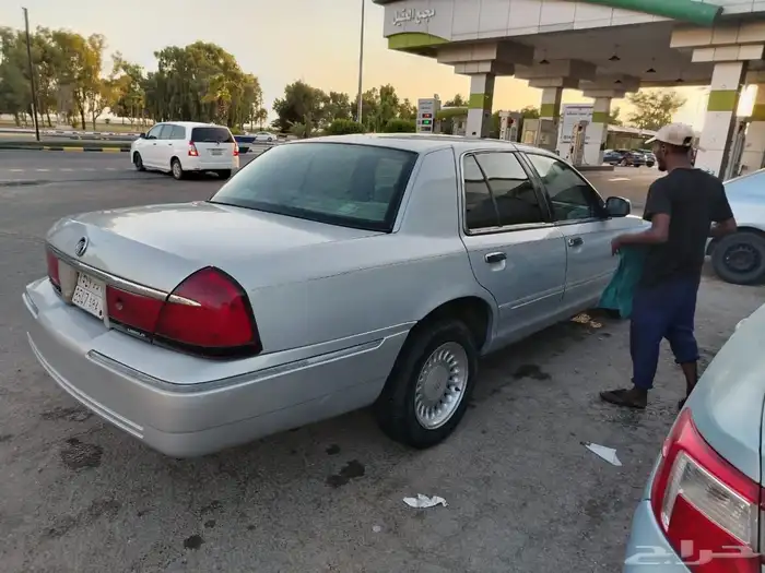 فورد ماركيز 2001 1