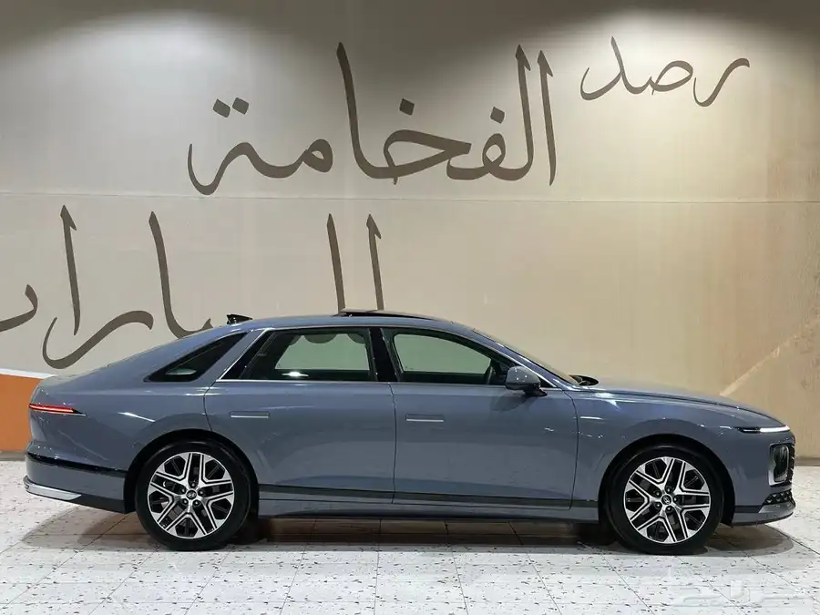 ازيرا 2023 بريميوم . رصد الفخامة 13