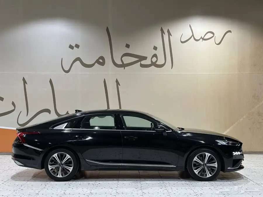 كيا K8 نص فل 2023 . رصد الفخامة 13