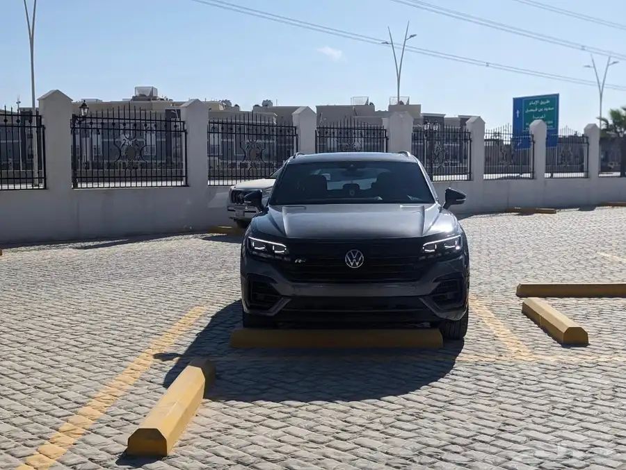 فولكس وأجن طوارق بلاك اديشن index