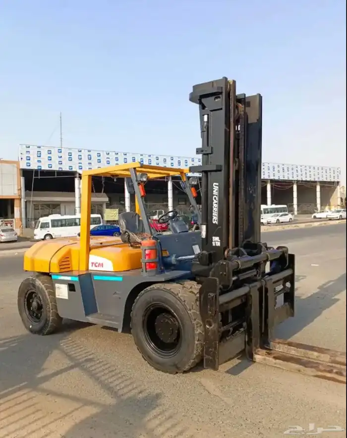 رافعه شوكيه فوركلفت سيزرلفت للايجار Forklift Caesarlift 2