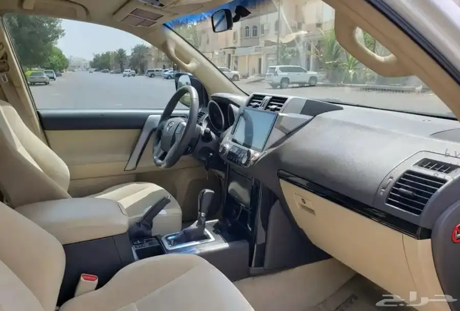 تويوتا برادو 4سلندر 2015 8