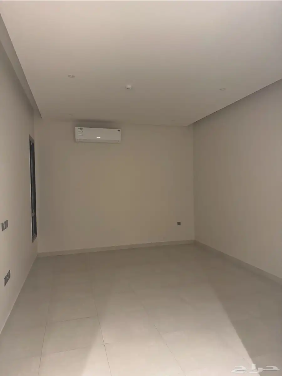 شقة للإيجار حي اليرموك 1