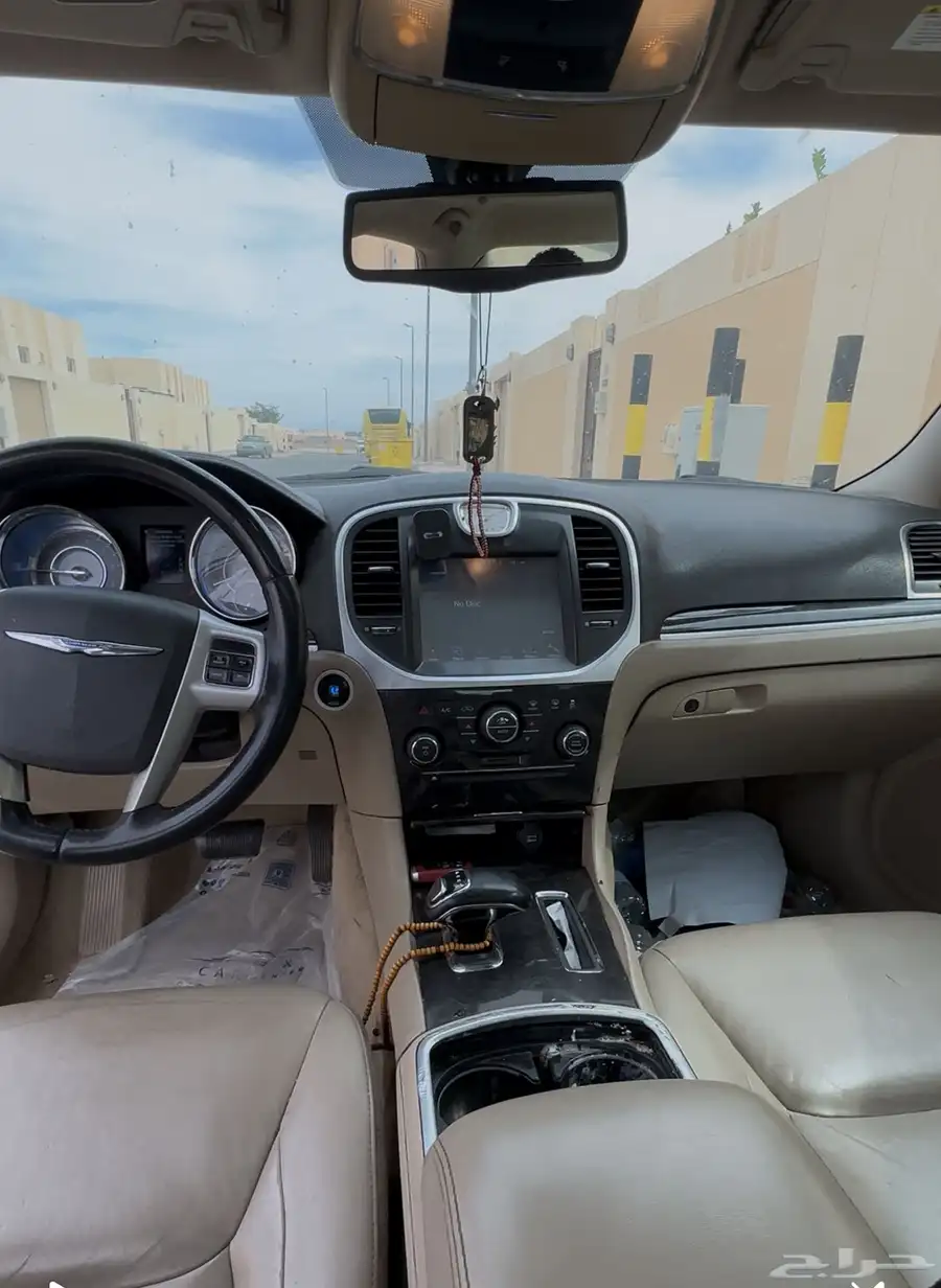 كرايسلر v6 2012 اقبل بدل 13