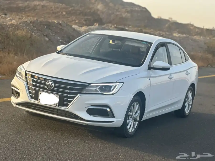 ام جي 5 وكاله موديل 2023 عداد 40 الف 1