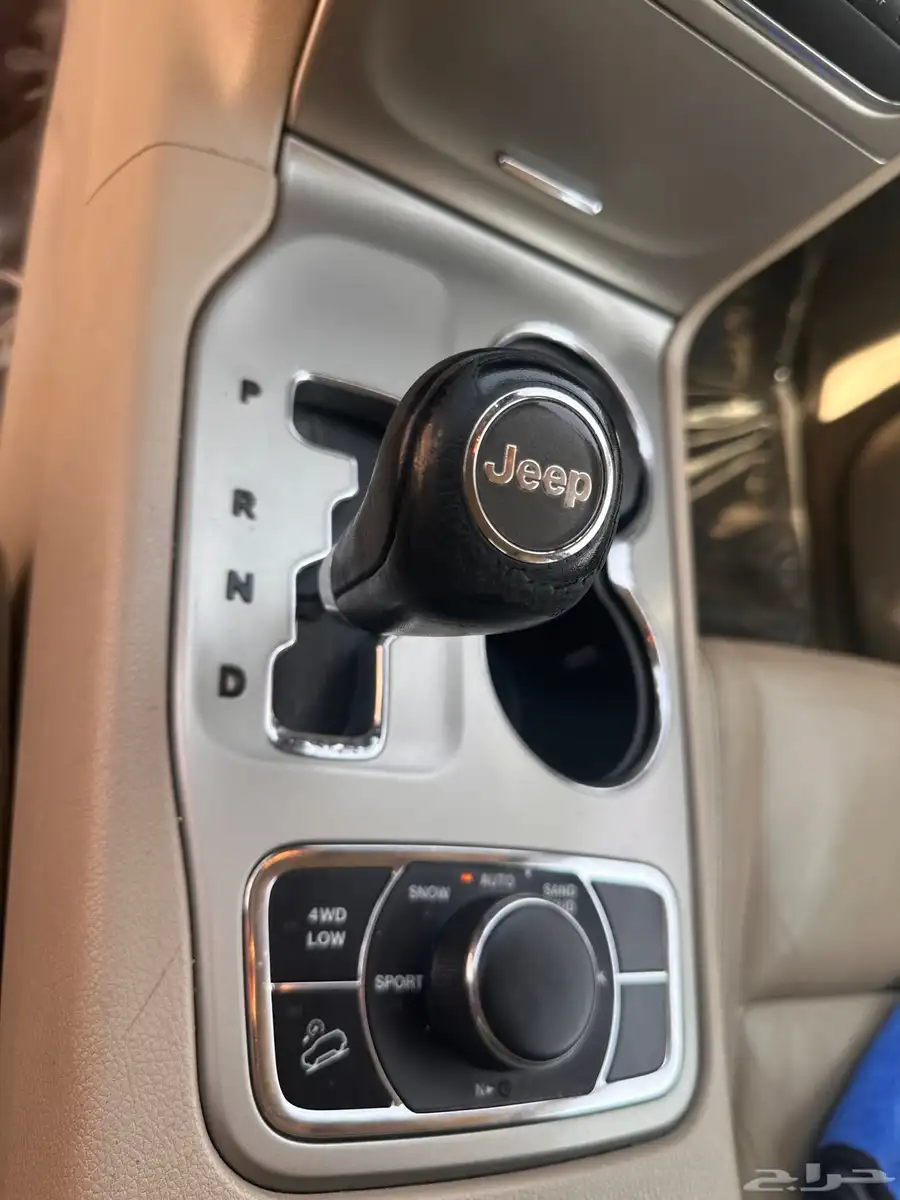 Jeep Grand Cherokee for sale in excellent condition 9