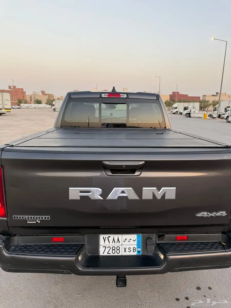 رام 1500 بيق هورن 2021 4