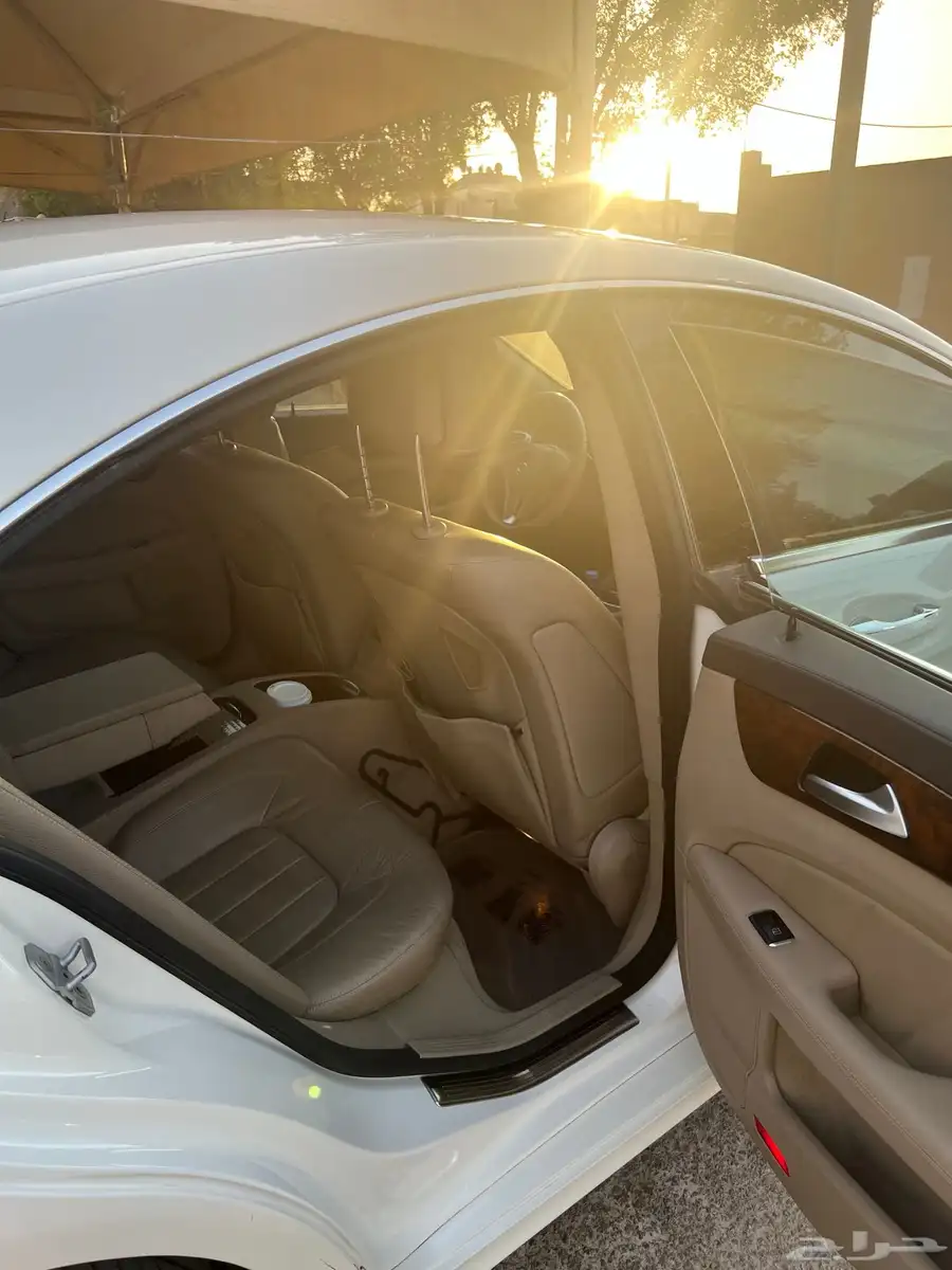 للبيع CLS 550 2012 15