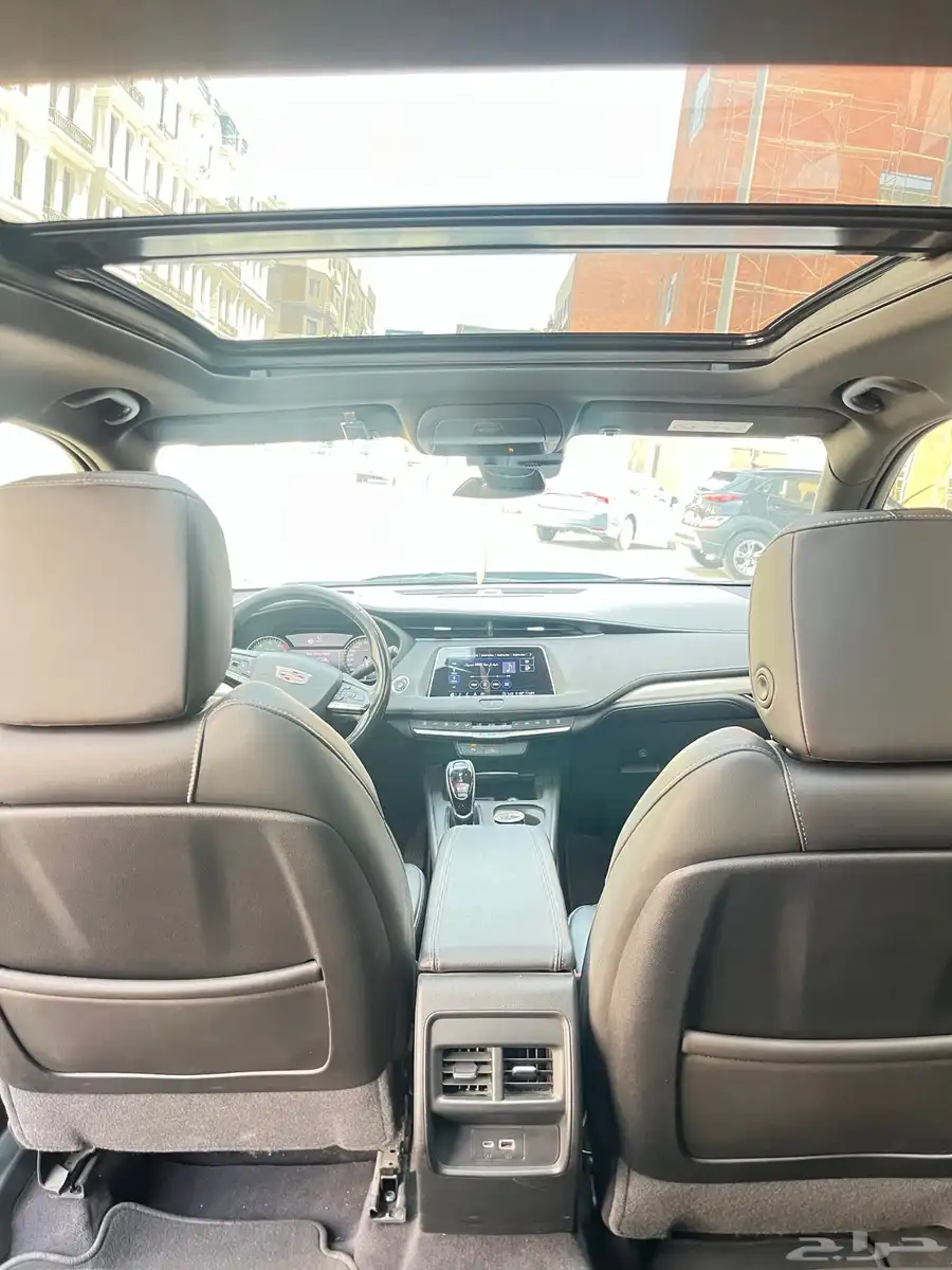 كاديلاك 2020 XT4 10
