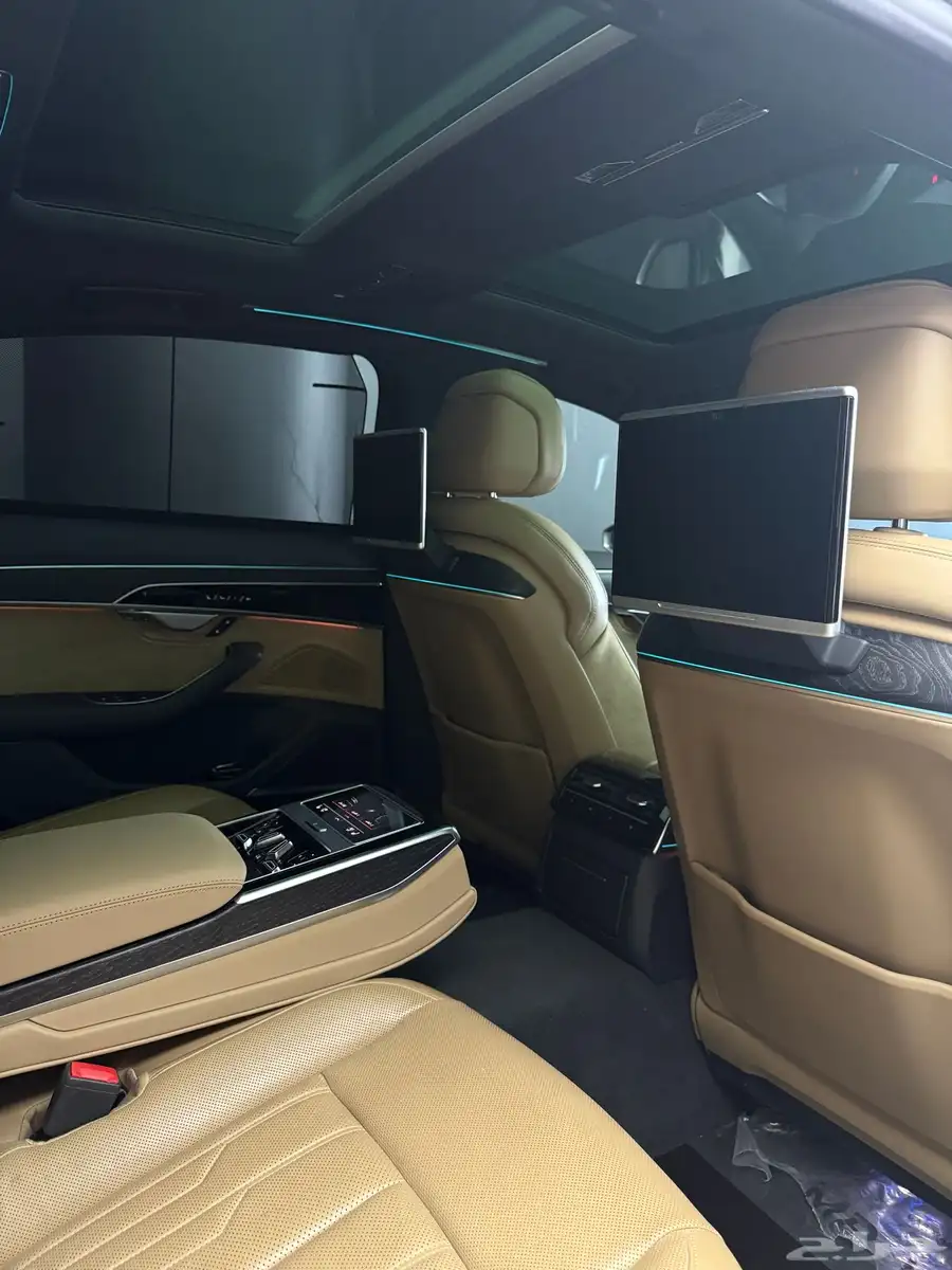 Audi A8 2019 عداد قليل 10