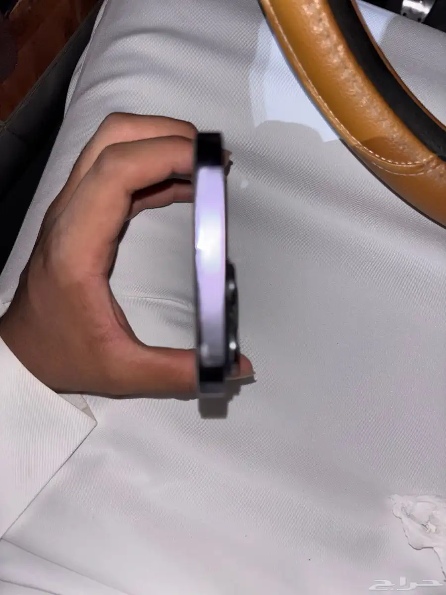 14 برو ماكس نظيف . 1