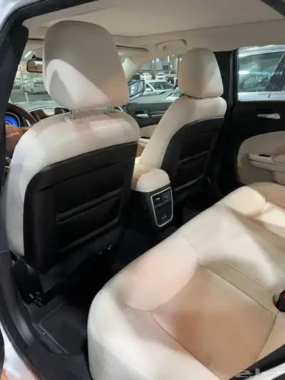 كرايزلر C300 نص فل 2021 مخزن عداد 31 معرض(الرشيدي) 11