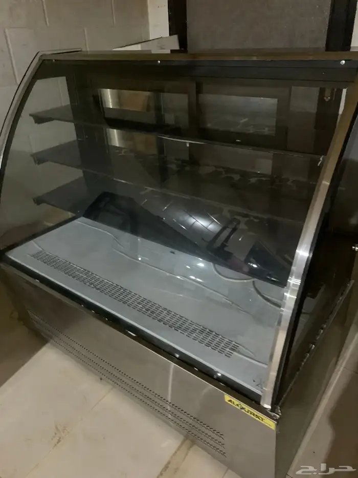 ثلاجة حويات شركة بانكول حلويات و مطاعم 2